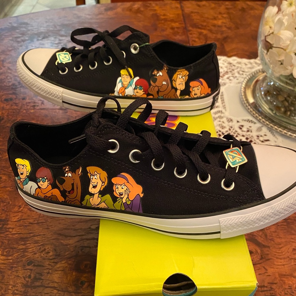 Scooby Doo Converse Chuck Taylor